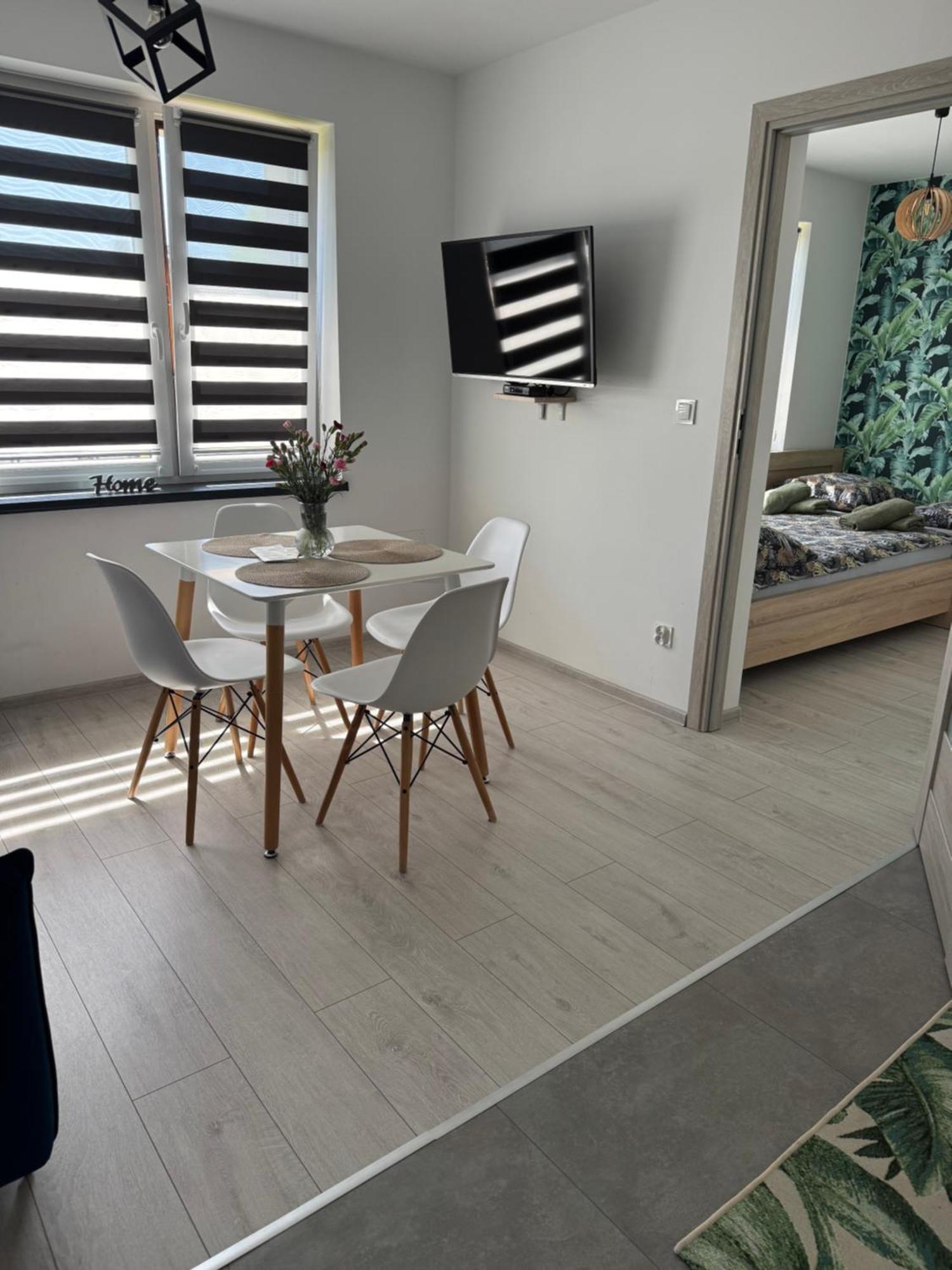 Apartamenty Happy House Zator Exteriör bild